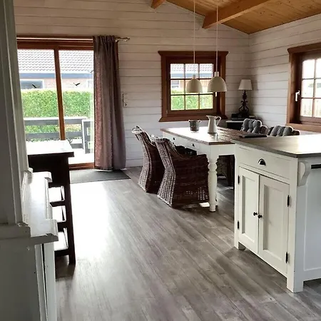 Huijsmansverhuur Type Premium De Luxe Holiday home Ouddorp